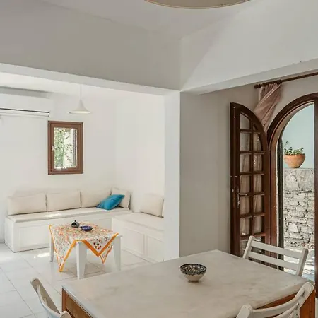 Fully Renovated 2Br Villa 100 Meters Beach Torba Villa